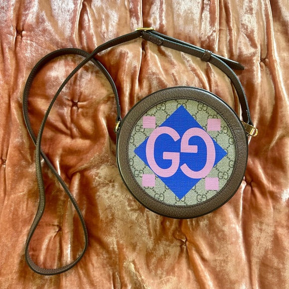 GUCCI shoulder or crossbody bag - Picture 2 of 9